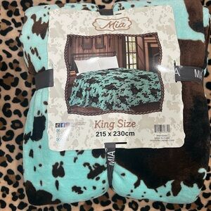 MIA Cow Print Blanket - Brown and Aqua